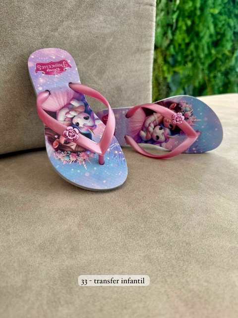 Chinelo Feminino Infantil Havaianas Coleção Piercing Alegria - Princesa e Unicórnio - comprar online