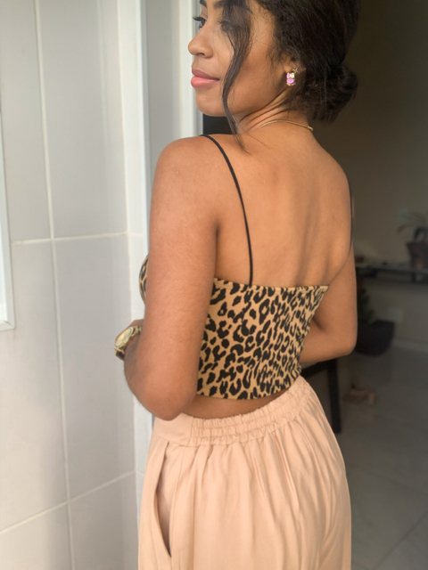 Cropped Onça