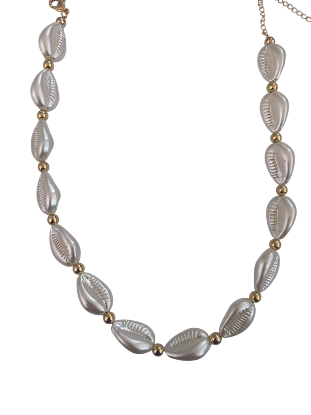 Colar perolas buzios