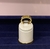 Anel dourado Cartier com pedras