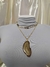 Colar médio dourado com pingente ágata marrom - comprar online