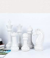 Juego de piezas de ajedrez cerámica blanca