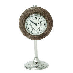 Reloj metal de mesa