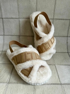 Chinelo Luz da Lua na internet