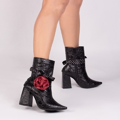 bota feminina com detalhe - loja online
