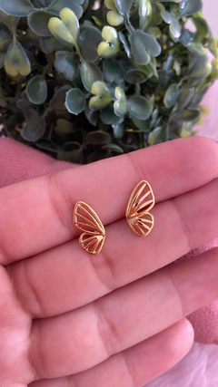 Brinco asa borboleta banhado a ouro - comprar online
