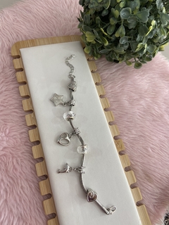 Pulseira com berloques biju - Têtê Acessórios