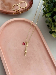 Colar amor rosa banhado a ouro - comprar online