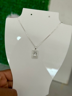 Colar NS das Graças cristal banhado a prata na internet