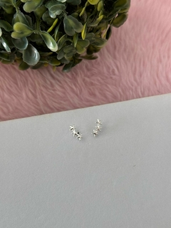 Brinco ear cuff estrela liso banhado a prata na internet