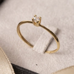 Alianças 5 mm lisas com riscos Ouro 18K - comprar online