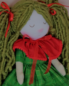 Boneca Holly na internet