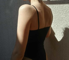 Body Vesta en internet