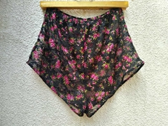 Short de encaje