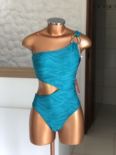 Modelo Victoria - Maiô e body