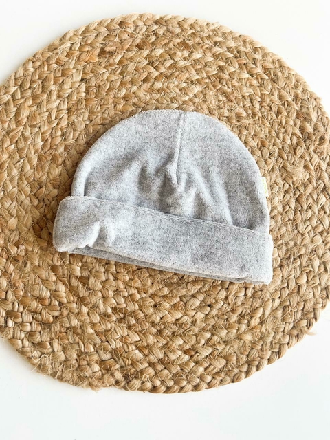 Gorrito de Plush | Gris
