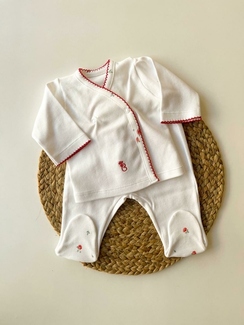 Ajuar de 4 Piezas | Rositas Rojas