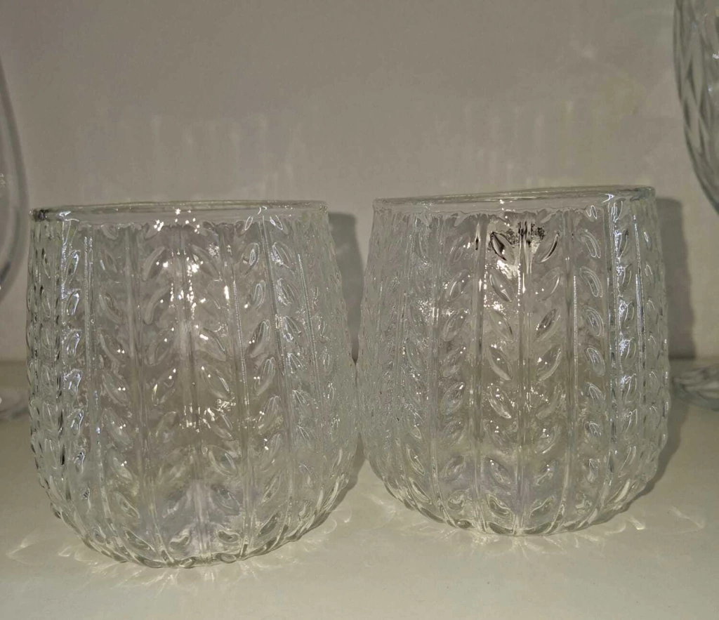 Vasos vidrio con texturas