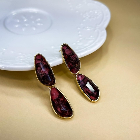 BRINCO GOTAS RODONITA