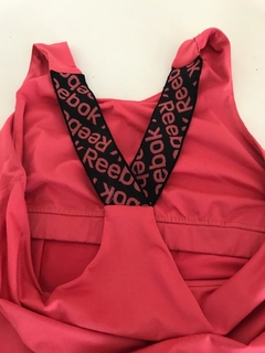 Blusinha da Reebok, tamanho M. - comprar online