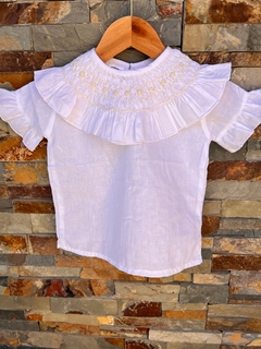Blusa blanco y flores naturales - comprar online