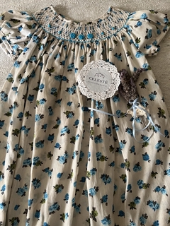 Vestido floreado celeste en internet