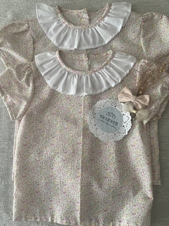 blusa de voile estampada con cuello blanco - CelesteSmock