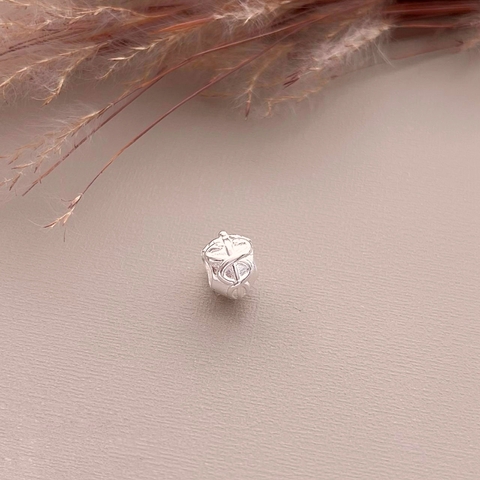 Berloque Separador Símbolo Medicina