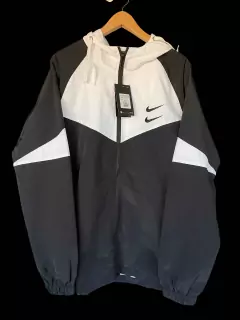 CORTA VENTO NIKE 2023- PRETO/BRANCO
