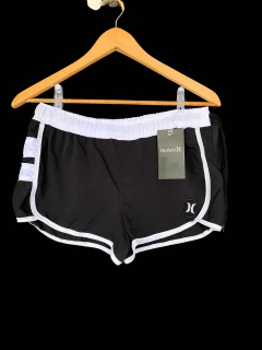 Shortinho Hurley PRETO/ BRANCO- TRADICIONAL