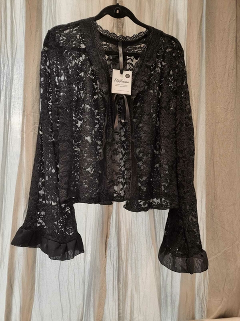 Blusa Calina Negra encaje - comprar online