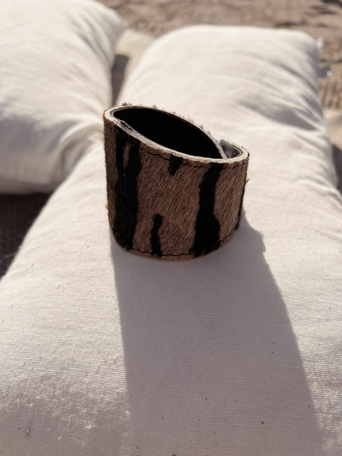 Pulsera Dakotta suela con negro