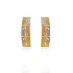 Brinco feito com Ouro 18K Três Cores