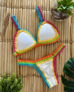 Biquíni de crochê dupla face (branco/amarelo)