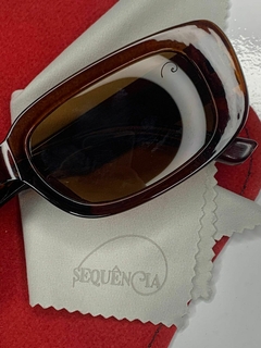 Óculos Sequência Retrô - Marrom - comprar online