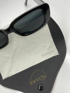 ÓCULOS SEQUÊNCIA RETRÔ - PRETO/BRANCO - SEQUENCIAKG