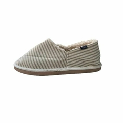 PANTUFLA CERRADA 2346 MIL RAYAS en internet