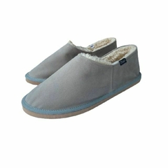 PANTUFLA CERRADA 2374 GRIS en internet