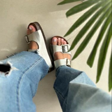 ZUECO BIRK CHAR PLATA