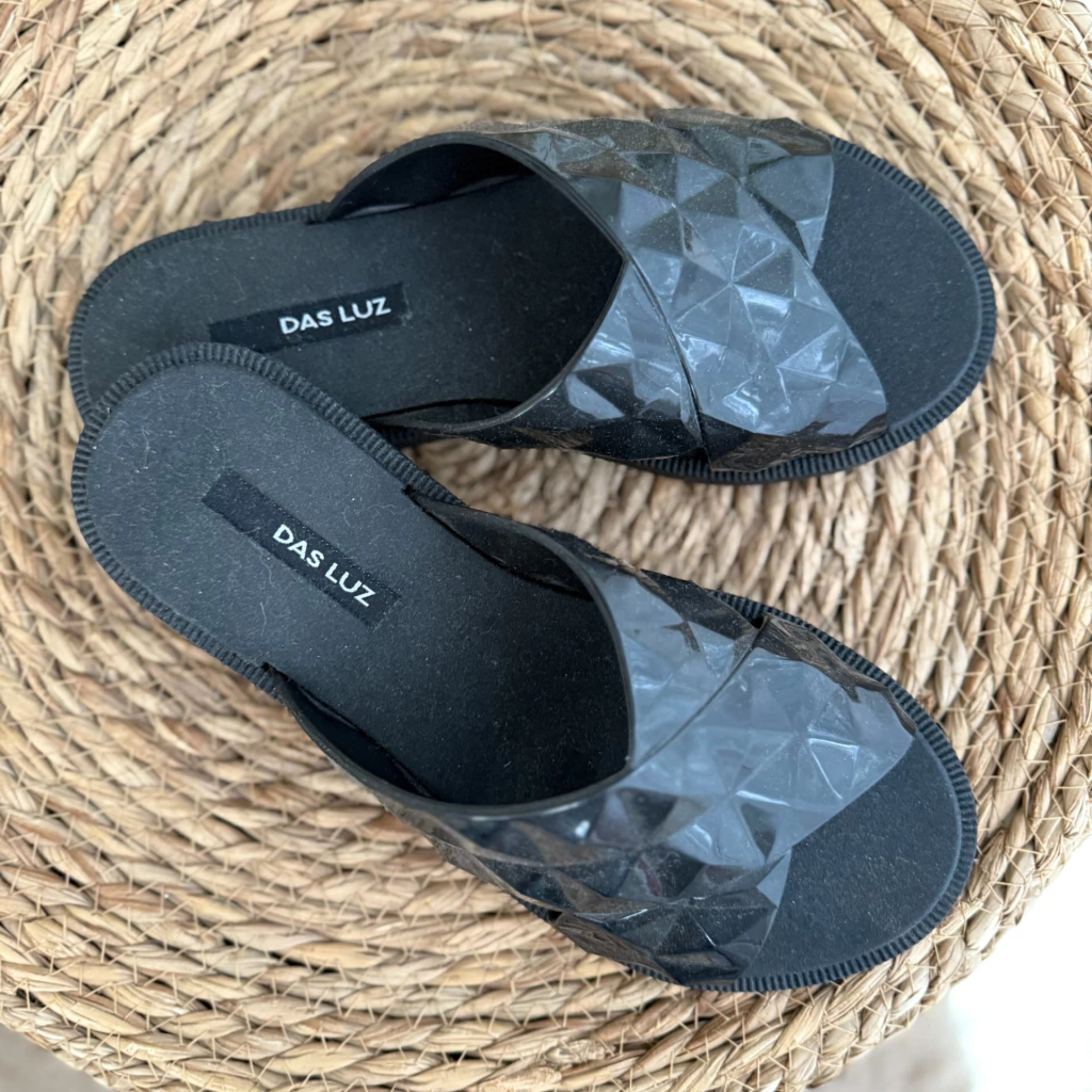 ZUECO LUXOR NEGRO PVC