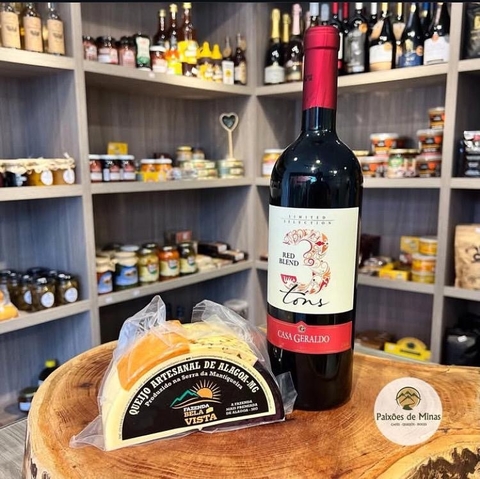 VINHO FINO TINTO MEIO SECO RED BLEND - Casa Geraldo 750ML - comprar online