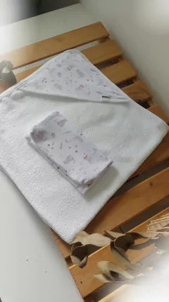 TOALLON CON CAPUCHA Y BABITA Patos
