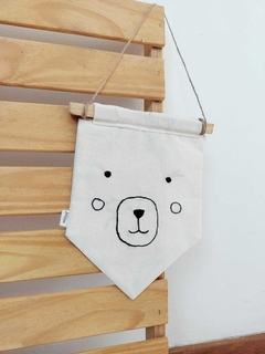 BANDERIN OSO BORDADO