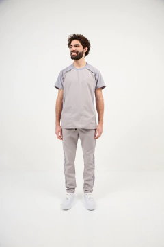 Ambo Comfy Gris con Spandex en internet
