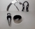 Kit abridor de garrafas em inox estojo de madeira tabuleiro e peças de jogo de xadrez. - comprar online
