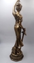 Estatueta Dama da Justiça 37 OU 52cm deusa Thêmis G-Grande, estatueta em resina acabamento cor bronze liso. Valor unitário. na internet