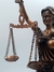 Deusa Thêmis 34 OU 46cm Dama da Justiça estatueta em resina acabamento cor cobre liso e base preta. Valor unitário. - comprar online