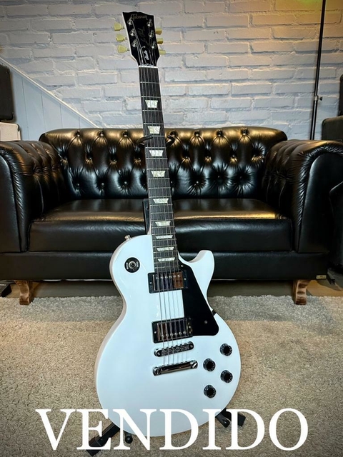 ***VENDIDO*** Gibson Les Paul Studio Chrome 2010 Alpine White.
