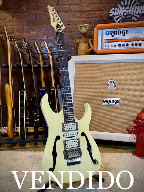 ***VENDIDO*** Ibanez Paul Gilbert Signature PGM30 Japan 2001 White