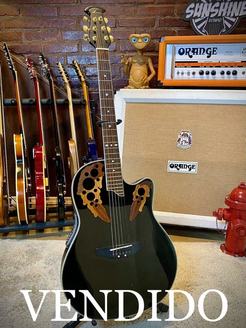 ***VENDIDO*** Ovation Celebrity Deluxe Adamas 2003 Black.